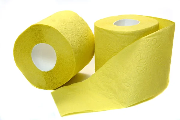 İki rulo tuvalet kağıdı.