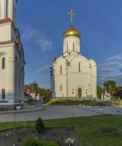 Iglesia de la intercesión de la Virgen María Minsk . —  Fotos de Stock