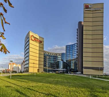 Modern dört yıldızlı otel kompleksi 