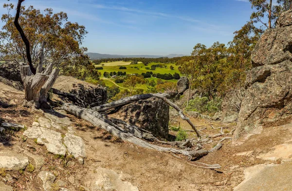 Wiszące rock-a mistyczne miejsce w Australii, Victoria — Zdjęcie stockowe
