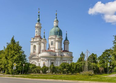 Catherine���s Cathedral, the main Orthodox church in Kingisepp, 