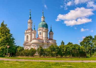Catherine���s Cathedral, the main Orthodox church in Kingisepp, 