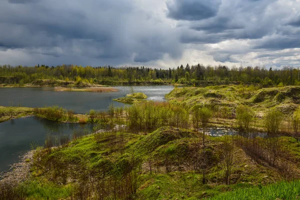 Voorjaar Landschap Van Een Gesloten Zandbak — Stockfoto