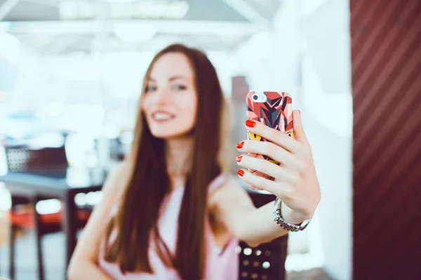 美少女 selfie を作る — ストック写真