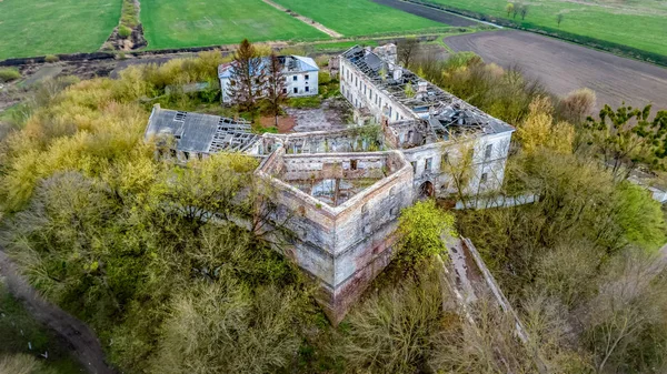 Miras. Klevan kalede