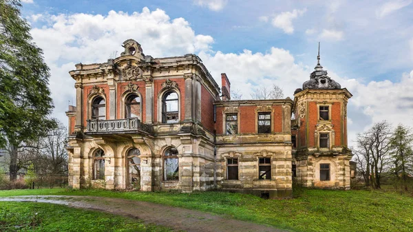 Lyantskoronskiy Sarayı, Tartakov