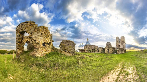 Aziz Basil büyük, Pidgora savunma Manastırı