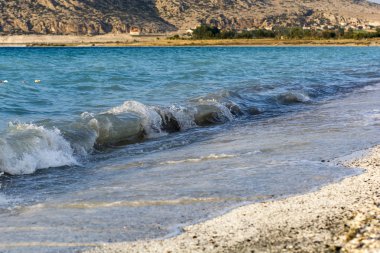 Mavi deniz dalga ateş
