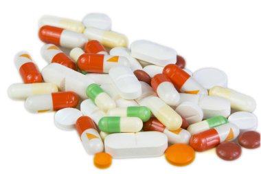 beyaz arkaplanda haplar