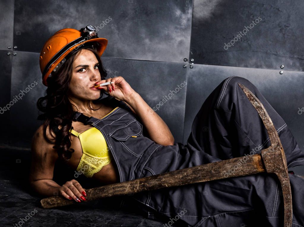 missionary-naked-women-in-coveralls-lesbian-babes