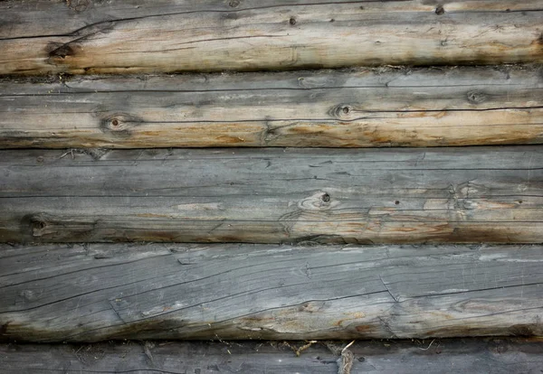 ग्रे ब्राउन पुराने लॉग दीवार, लकड़ी बनावट के साथ पृष्ठभूमि — स्टॉक फ़ोटो, इमेज