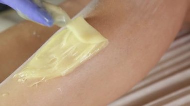 Şevval Özçelik Güzellik yüklemeyi bacak saç shugaring ile istenmeyen. Epilasyonun