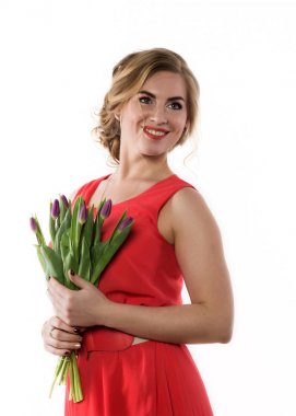 hafif bir arka plan üzerinde çiçek Lale ile güzel kadın