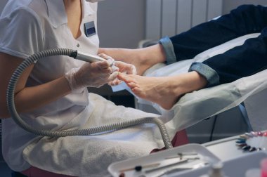 profesyonel tırnak teknisyeni zımparalama çivi makinası