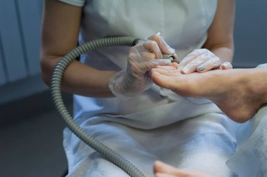 profesyonel tırnak teknisyeni zımparalama çivi makinası