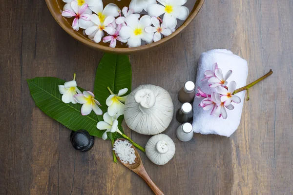 Θεραπεία spa και προϊόν για γυναικεία πόδια και χέρι spa, Ταϊλάνδη. Επιλέξτε και απαλή εστίαση — Φωτογραφία Αρχείου