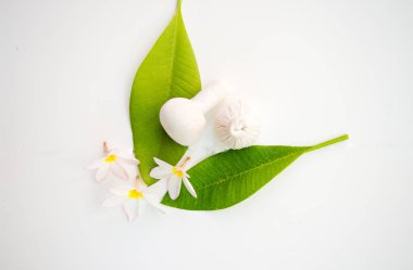 Spa ve masaj ahşap beyaz