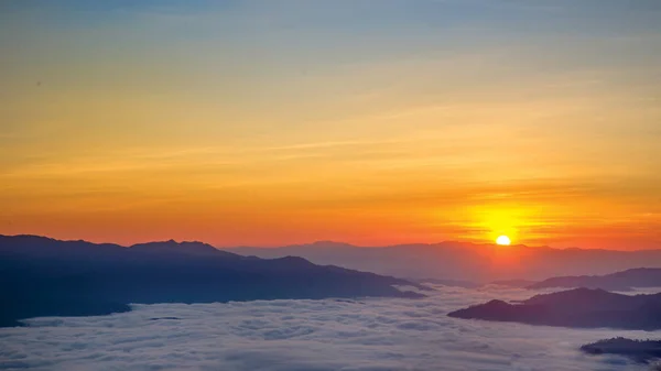 Bakış açısı, Changmai, Tayland sabahı güzel gündoğumu — Stok fotoğraf