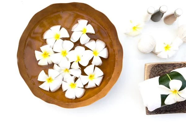Wellness behandelingen en massage op houten witte, zachte en selecteer focus — Stockfoto