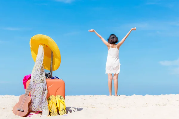 Verano Viajando Con Ukelele Traje Baño Mujer Moda Bikini Estrella —  Fotos de Stock