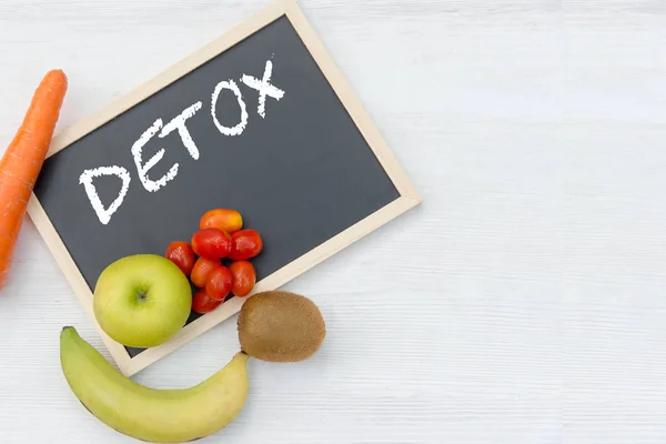 Detox Inscripción Tiza Mesa Junta Desintoxicación Para Cuerpo Sano Dieta — Foto de Stock