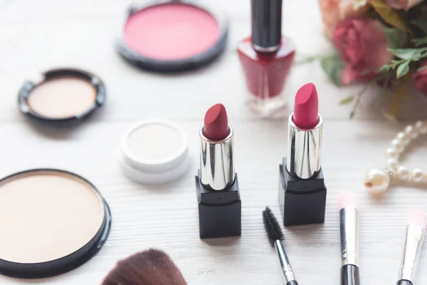 Regalo San Valentín Maquillaje Herramientas Cosméticos Fondo Cosméticos Belleza Productos — Foto de Stock