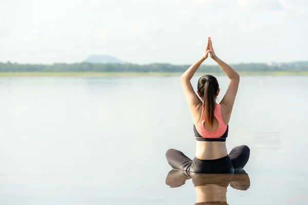 Yoga Frau Sitzend Zen Und Meditation Für Workout Gesundes Leben — Stockfoto