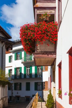 Dekorasyon cephe, Cortina d'Ampezzo, İtalya