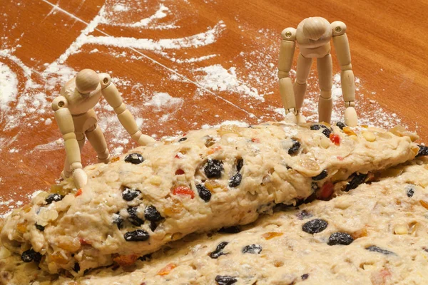 Mankenler yardım mutfakta, Rusya Federasyonu