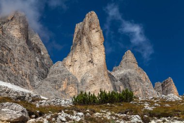 Dağ silsilesi içinde Dolomites, İtalya
