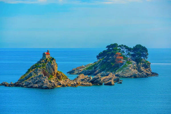 Şapel adada, Petrovac, Karadağ