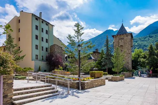 Août 2017 : Monument d'Andorre La Vella, capitale d'Andorre . — Photo