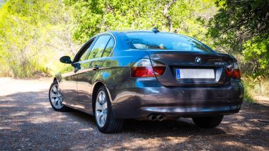 BMW 3 serisi E90 330i köpüklü grafit