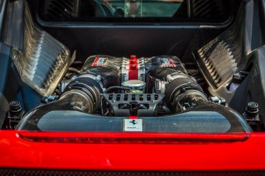 Nisan 2015: Ferrari 458 Italia devre de Barcelona, Catalonia, İspanya.