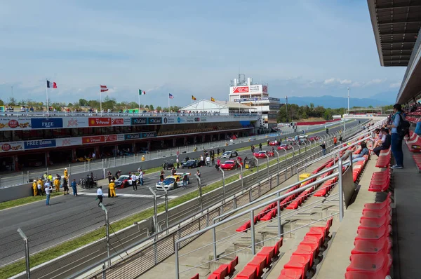 April 2015: Gt sportclub in Circuit de Barcelona, Catalonië, Spanje. — Stockfoto