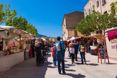 Tarragona, Nisan 2017: Montblanc Köyü Tarragona, Catalonia, İspanya.