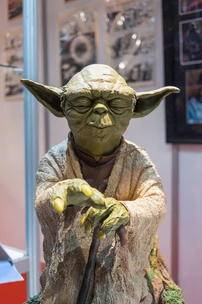 Hospitalet, İspanya - Ocak 2017: La Farga Fuar Yoda.