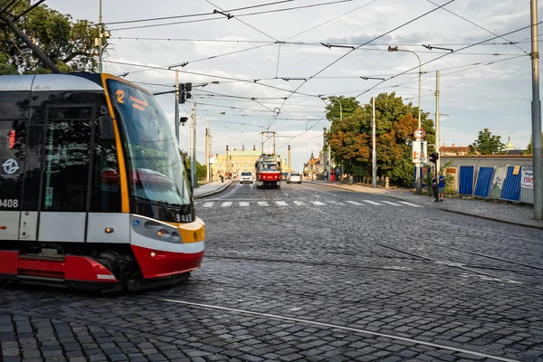 捷克共和国布拉格典型的电车街. — 图库照片