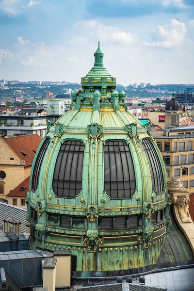 Arkitektur och landmärke skyline i Prag i Tjeckien. — Stockfoto