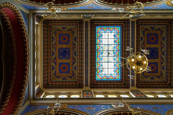 Jubilejní synagoga Praha v České republice. — Stock fotografie