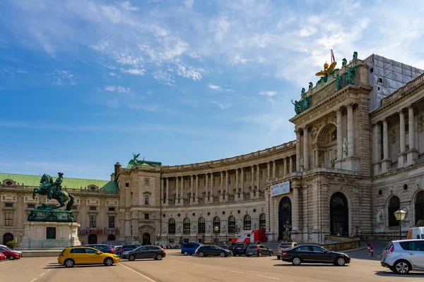 Heldenplatz in Wenen Wien, Oostenrijk. — Stockfoto