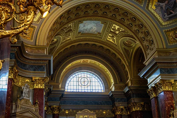 Macaristan, Budapeşte 'deki Aziz Stephen Bazilikası.. — Stok fotoğraf