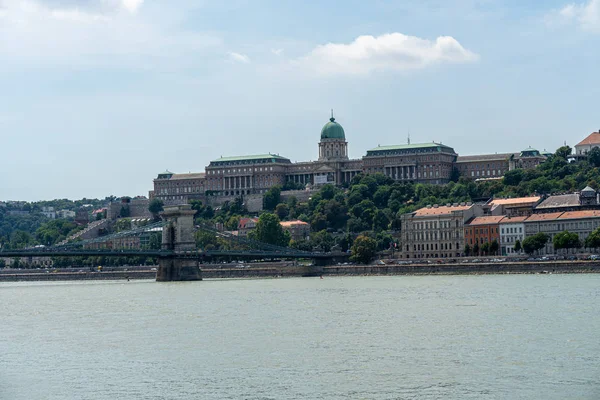 Buda slott Kungliga slottet i Budapest, Ungern. — Stockfoto