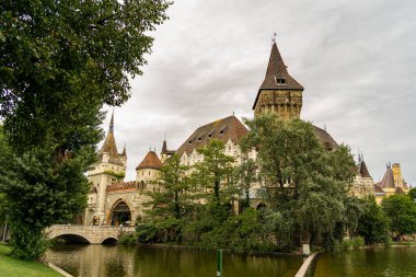 Macaristan, Budapeşte 'deki Vajdahunyad kalesi.