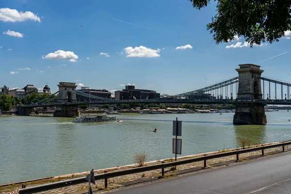 Szechenyi Most Łańcuchowy w Budapeszcie, Węgry. — Zdjęcie stockowe