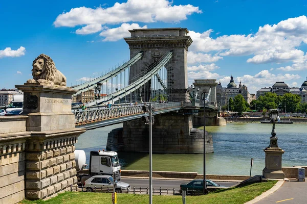 Szechenyi Most Łańcuchowy w Budapeszcie, Węgry. — Zdjęcie stockowe