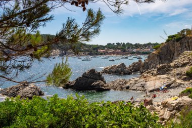 Palamos, Costa brava, Katalonya, İspanya 'daki manzara Fosca plajı