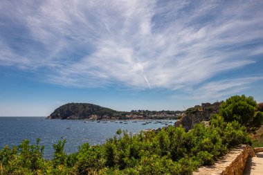 Palamos, Costa brava, Katalonya, İspanya 'daki manzara Fosca plajı