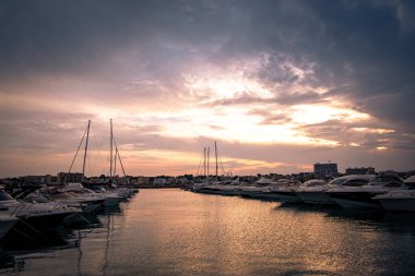 La Escala 'nın Costa Brava, Katalonya, İspanya' daki manzarası