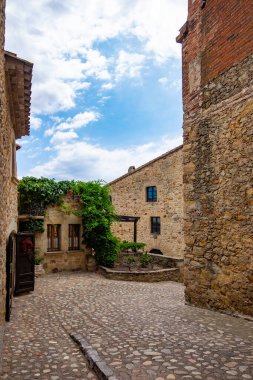 Girona, Katalonya, İspanya 'daki Eski Dostlar Kasabası